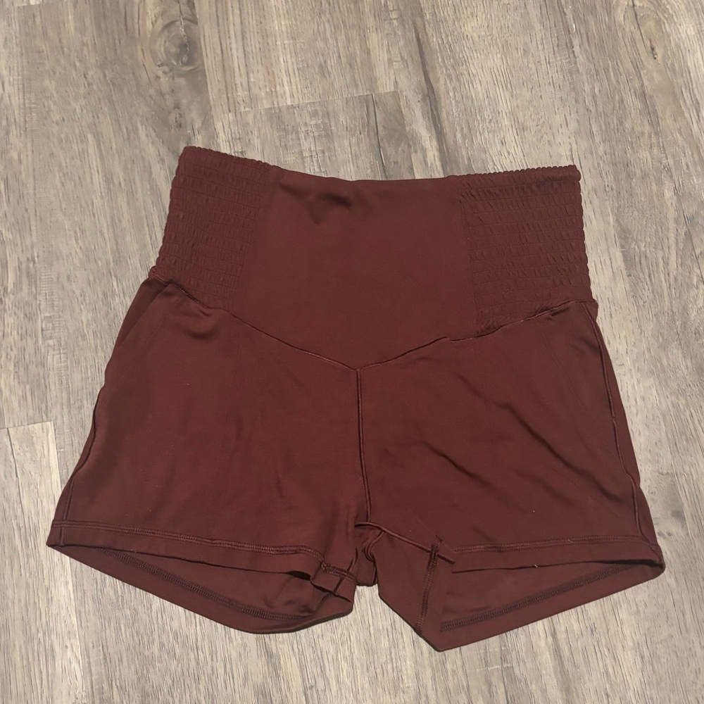 Chic High-Waisted Brown Shorts
